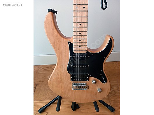 İkinci El ve Sıfır Alışveriş / Müzik / Müzik Aletleri / Telli Çalgılar / Gitar / Elektro