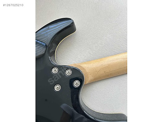 İkinci El ve Sıfır Alışveriş / Müzik / Müzik Aletleri / Telli Çalgılar / Gitar / Elektro