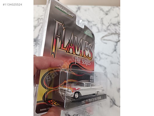 Greenlight Flames The Series- 1957 Plymouth Belvedere White with Flame –  Wish RARE