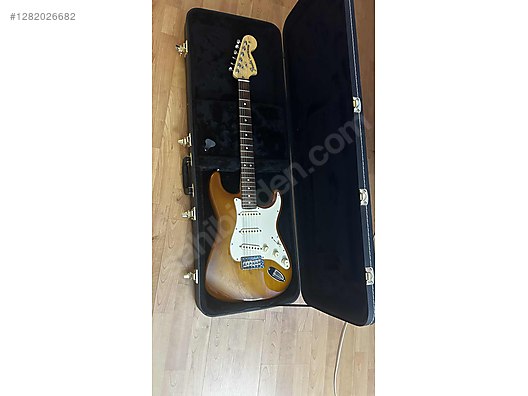 İkinci El ve Sıfır Alışveriş / Müzik / Müzik Aletleri / Telli Çalgılar / Gitar / Elektro