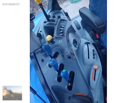 Machinery / Agricultural Machines / Tractors / New Holland / T5.105