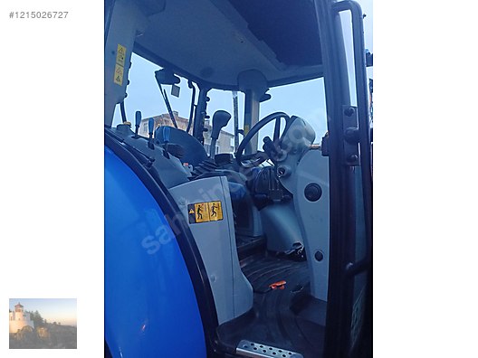 Machinery / Agricultural Machines / Tractors / New Holland / T5.105