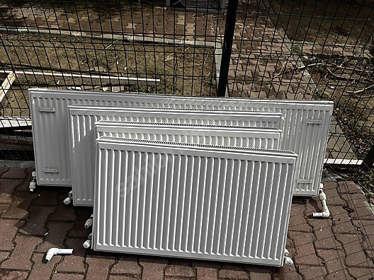 İkinci El ve Sıfır Alışveriş / Bahçe & Yapı Market / Yapı Malzemeleri / Isıtma / Petek & Havlupan