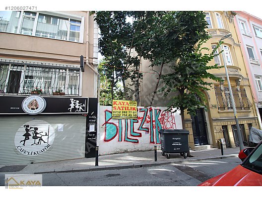 ŞİŞLİ BİLEZİKÇİ SOKAKDA 135 M2 KONUT İMARLI ARSAKAYA A.Ş #1206027471