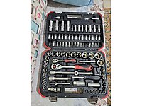 SIFIR AYARINDA GEDORE 90 PARÇA 1/2 ve 1/4 LOKMA TAKIMI