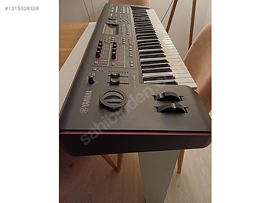 YAMAHA　TMX　本体のみ　中古品 Yamaha Moxf6 + 1gb flashboard + soft case - Synthesizer ve Tuşlu