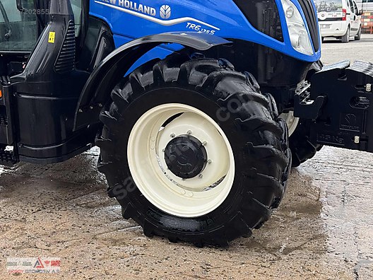 Machinery / Agricultural Machines / Tractors / New Holland / TR6.135S