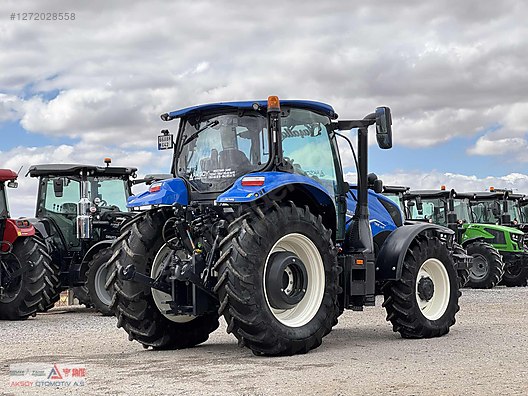 Machinery / Agricultural Machines / Tractors / New Holland / TR6.135S