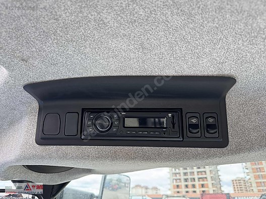 Machinery / Agricultural Machines / Tractors / New Holland / TR6.135S