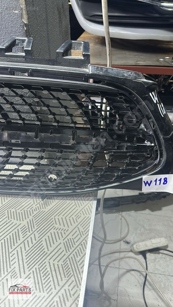 Mercedes CLA Panjur