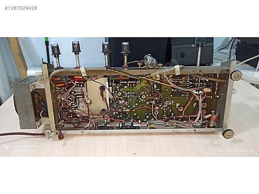 Grundig Entegre Amfi - GRUNDİNG TİP - 151 LANBALİ ANFİ