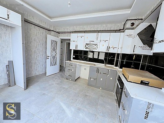 SELAHADDİN EYYUBİ MAH 500 EVLER SEMT PAZARI CİVARI 3+1 ARAKAT #1272029434