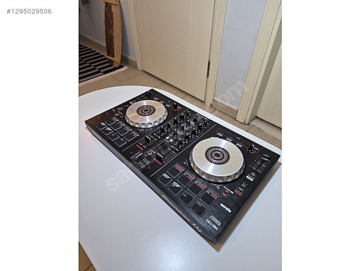 Pioneer DJ DDJ-SB2 - Çok Temiz, Sorunsuz DJ Kontrolcü sahibinden