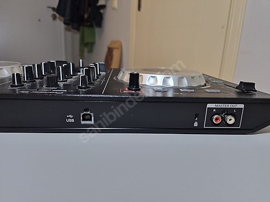 Pioneer DJ DDJ-SB2 - Çok Temiz, Sorunsuz DJ Kontrolcü sahibinden