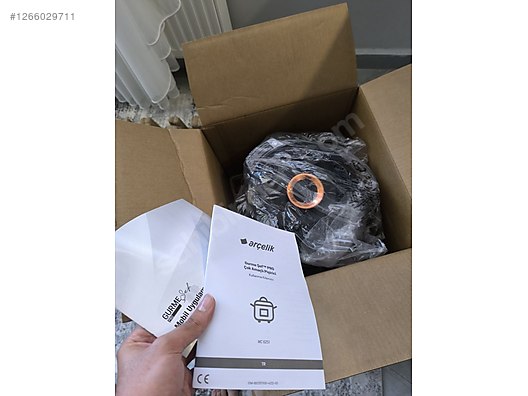 Used & Brand New Items / Home Decor / Kitchen Utensils / Pressure Cookers