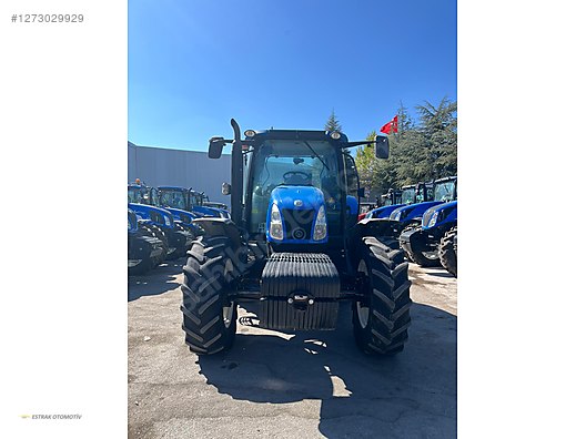 Machinery / Agricultural Machines / Tractors / New Holland / TR6.120