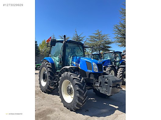 Machinery / Agricultural Machines / Tractors / New Holland / TR6.120