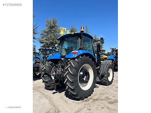 Machinery / Agricultural Machines / Tractors / New Holland / TR6.120