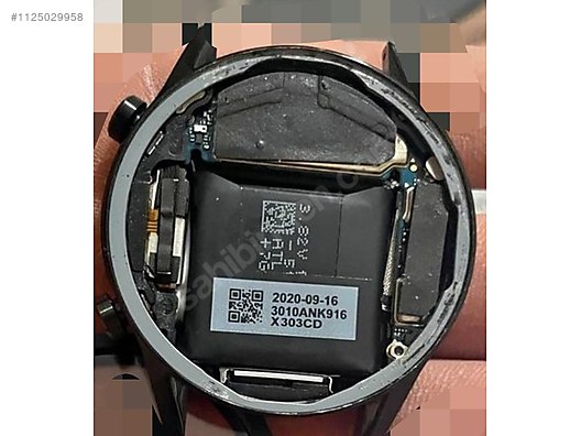 Amazfit stratos vs discount honor magic watch 2