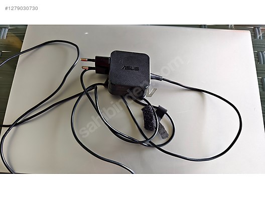 Asus ASUS D509BA AMD A9-9425 GHz 12 GB RAM, 256 GB SSD at