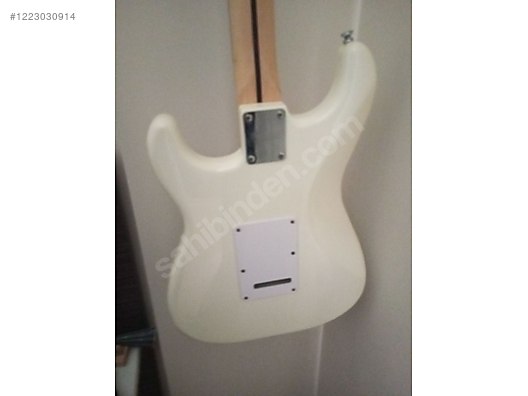 Squier Elektro Gitar
