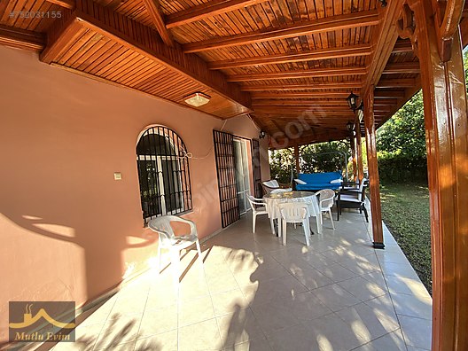 Emlak Ofisinden 3+1, 430 m² Satılık Villa 950.000 TL�ye
