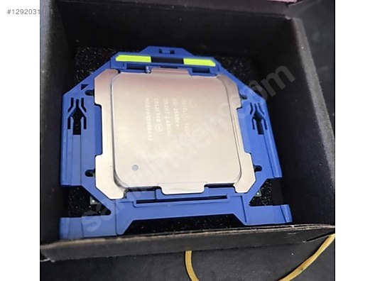 Intel Xeon E5-2680 v4 İşlemci 35M Önbellek, 3,30 GHz Ç: 14/28