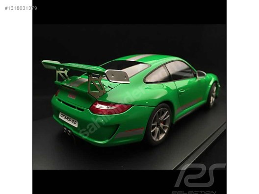 Autoart Diecast Model 1:18 Porsche Araba - 1318031379