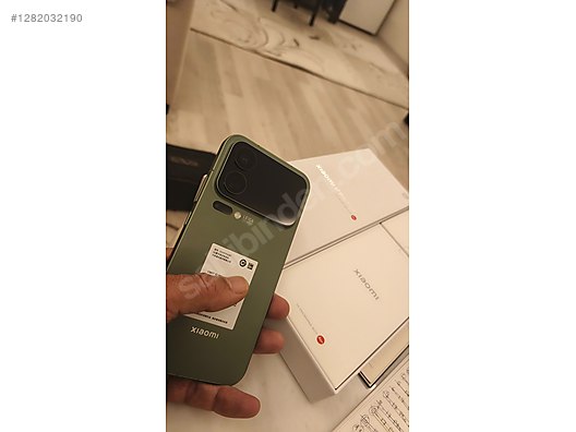 Used & Brand New Items / Cell Phones & Accessories / Cell Phones / Xiaomi / 17 Pro Max