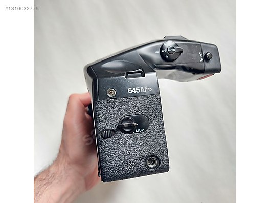 Medium Format / SLR (Single Lens Reflex) / Mamiya 645 AFD gövde on