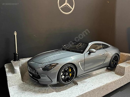 1/18 Mercedes-Benz AMG GT ハイテックシルバー NZG Diecast Model 1:18 Mercedes Benz Araba - 1300033327