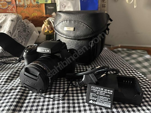 Fujifilm Finepix Hs30exr Price Fujifilm FinePix HS30EXR Compacts