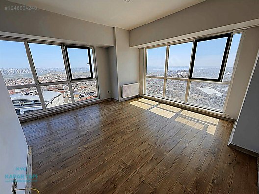 N CADDE BUSİNES RESIDANCE DE GÖL VE ŞEHİR MANZARALI #1246034240