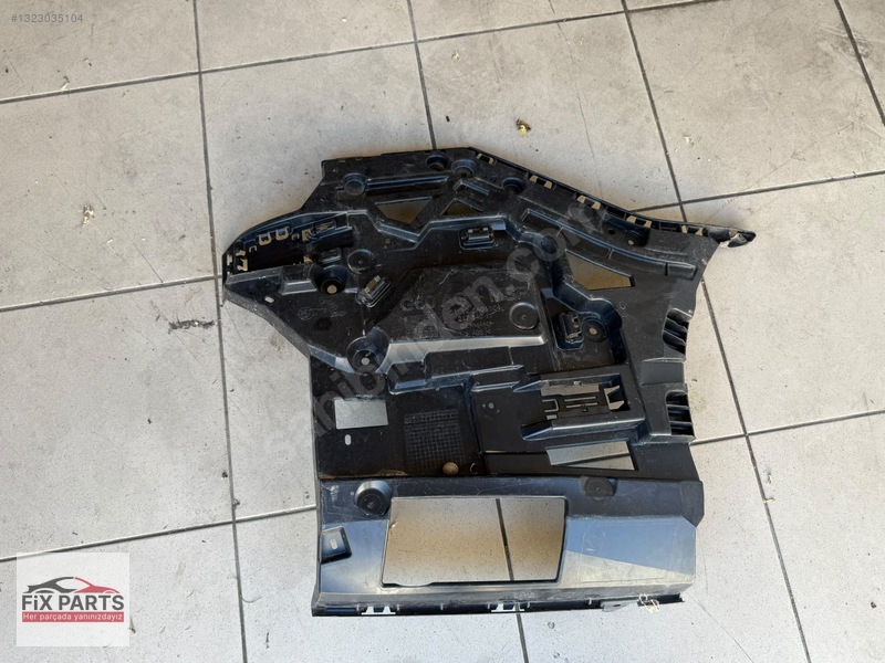 BMW 5 Serisi Tampon Braketi (Arka)