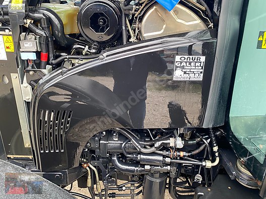 Machinery / Agricultural Machines / Tractors / New Holland / TR5.115