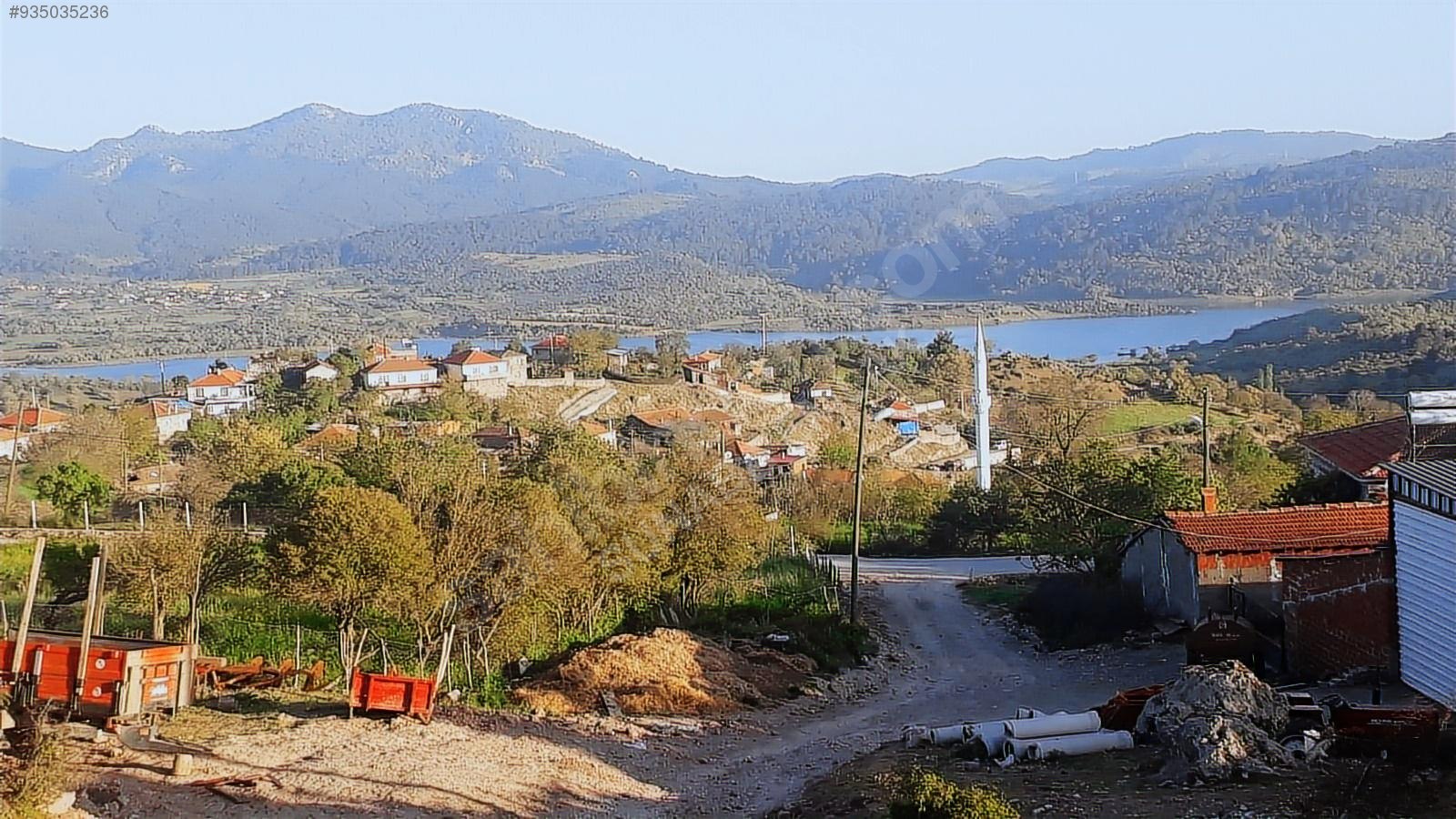 ÇANAKKALE AYVACIK KÜÇÜKHUSUN KÖYÜNDE SATILIK TURİZM İMARLI ARSA