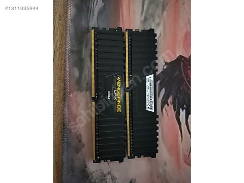 VENGEANCE LPX 16GB (2 x 8GB) DDR4 DRAM 3200MHz C16 sahibinden
