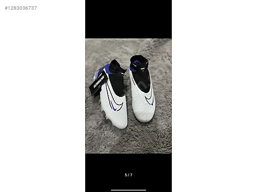 Used & Brand New Items / Sports / Nature Sports / Climbing / Personal Supplies / Shoes & Cleats