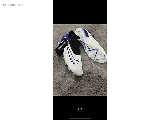 Used & Brand New Items / Sports / Nature Sports / Climbing / Personal Supplies / Shoes & Cleats