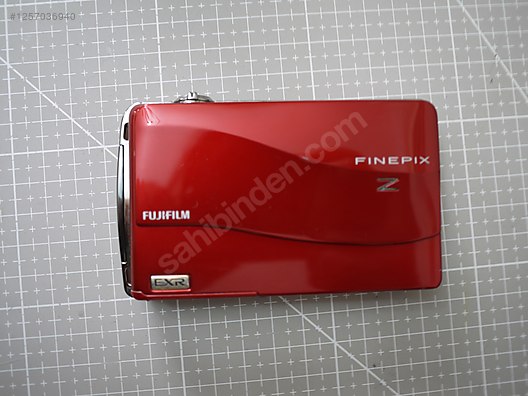 Fujifilm FinePix Z700EXR Kompakt Dijital Fotoğraf Makinesi
