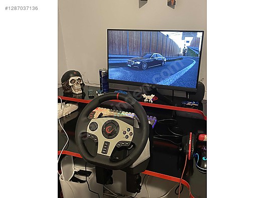 Used & Brand New Items / Gaming & Gamers Exclusive / Gaming Equipment / PC Game Racing Wheels