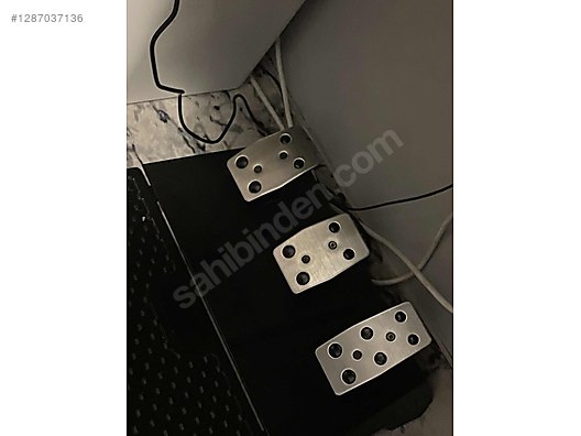 Used & Brand New Items / Gaming & Gamers Exclusive / Gaming Equipment / PC Game Racing Wheels