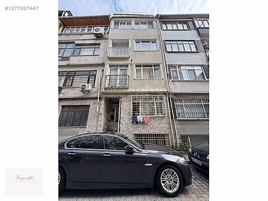 BAYRAMOĞLU EMLAK'TAN MEYDANA VE CADDEYE YAKIN SATILIK 1+1 DAİRE! #1277037447