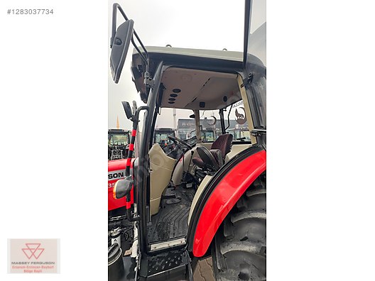 Machinery / Agricultural Machines / Tractors / Massey Ferguson / 2635