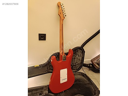 Squier Elektro Gitar