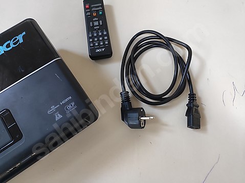 ACER P1200i 3D HDMİ PRPJEKSİYON PROJEKTÖR