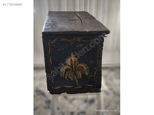 Used & Brand New Items / Antique / Home & Garden / Decorative Arts