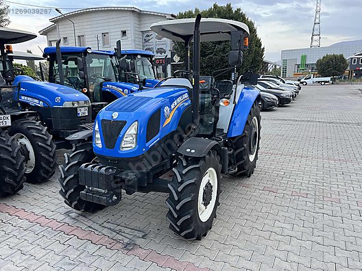 Machinery / Agricultural Machines / Tractors / New Holland / TT4.50