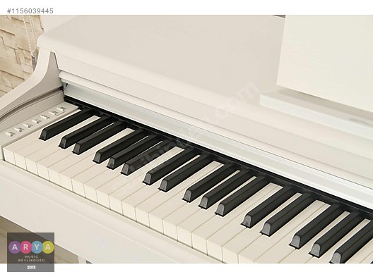 Yamaha arius on sale 164 white