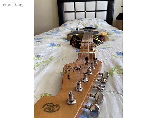 İkinci El ve Sıfır Alışveriş / Müzik / Müzik Aletleri / Telli Çalgılar / Gitar / Elektro